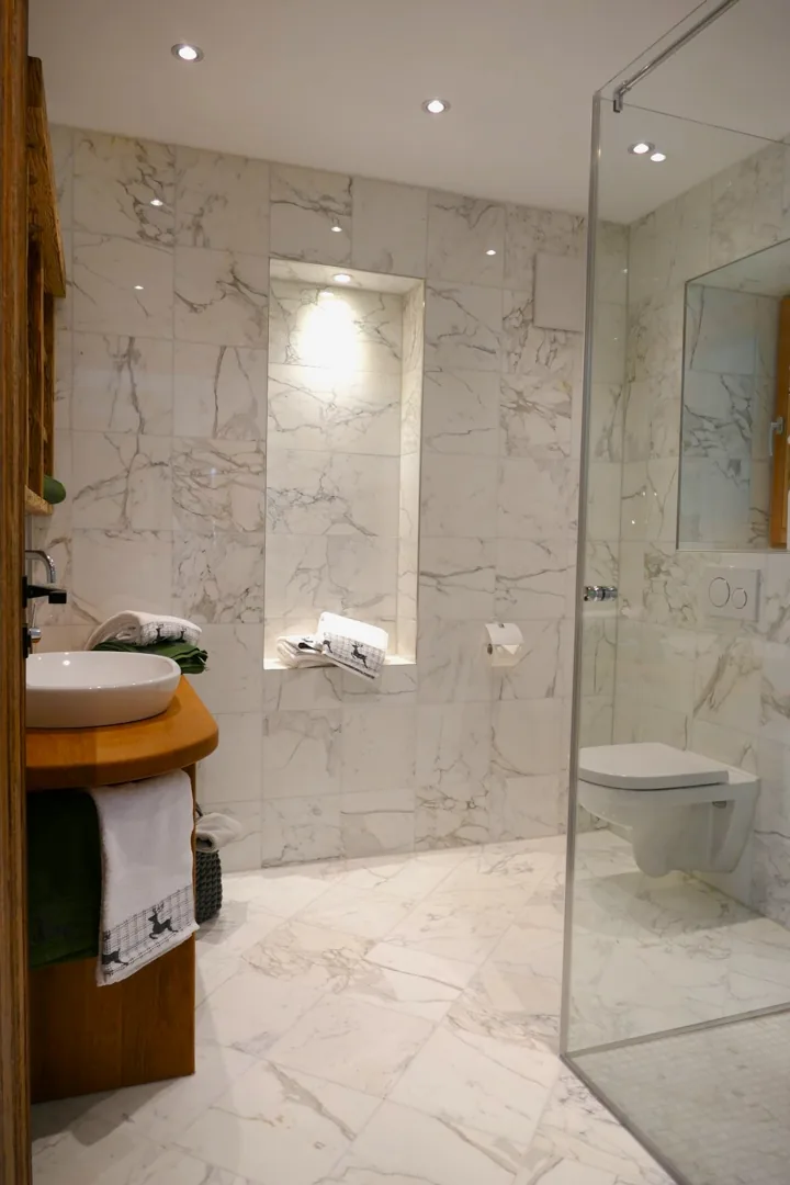 Ferienwohnung Sylvenstein Bad gesamt
